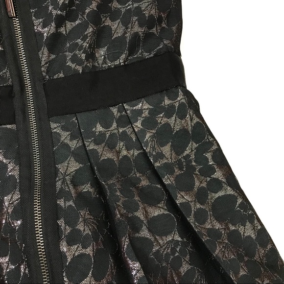 BCBG MAX AZRIA BLACK JACQUARD  HALTER DRESS - Picture 3 of 8